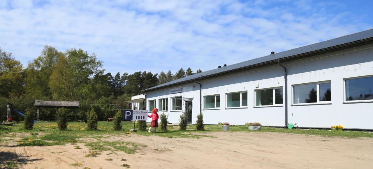 Kihnu Sadama Oeoemaja Guesthouse Lemsi Экстерьер фото